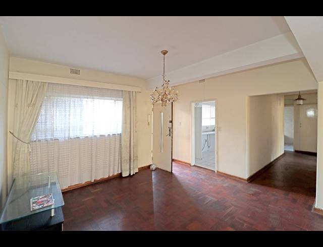 2 BEDROOM APARTMENT FOR SALE IN CYRILDENE
